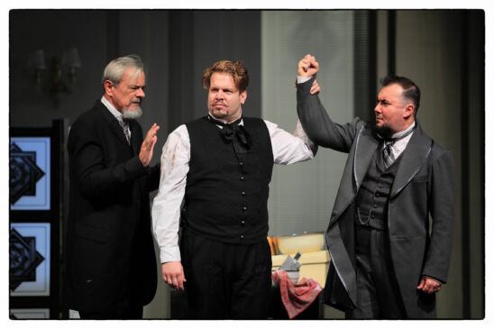 Olt Tam&aacute;s Bubor&eacute;kok előad&aacute;sfot&oacute;