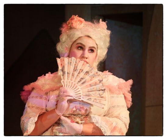 Török Saca Hókirálynő előadásfotó