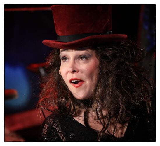 Német Mónika Hókirálynő előadásfotó