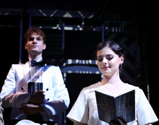 Sepsi Melinda A Riviéra vadorzói előadásfotó