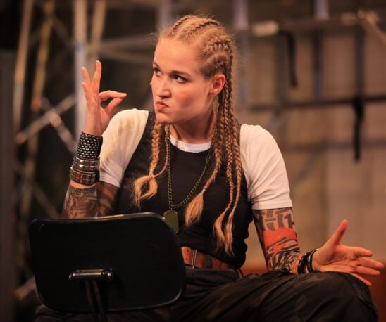 Farkas Laura Csoportterápia előadásfotó