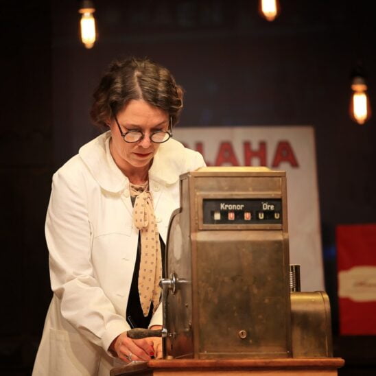 Varga Zsuzsa Illatszertár fotó