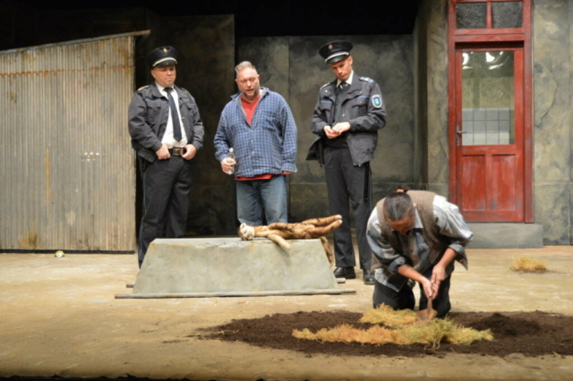 Csirkefej Komlós Attila fotó4