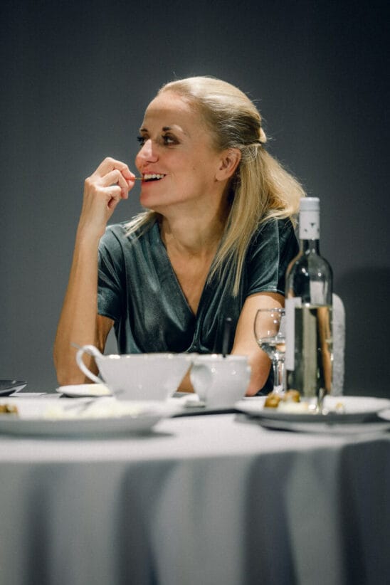 Nyári Szilvia Jelenetek egy házasságból