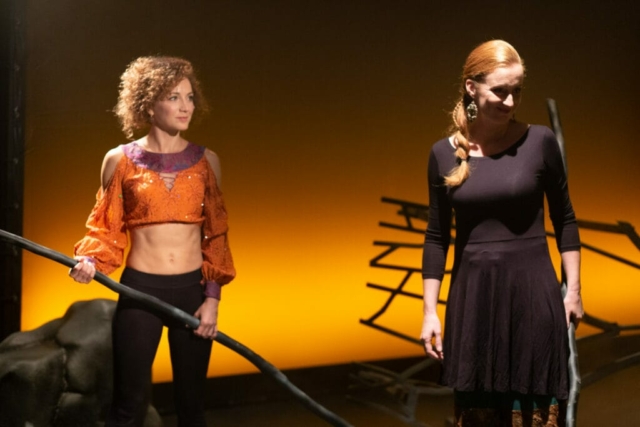 Álmbaimban Déryné4