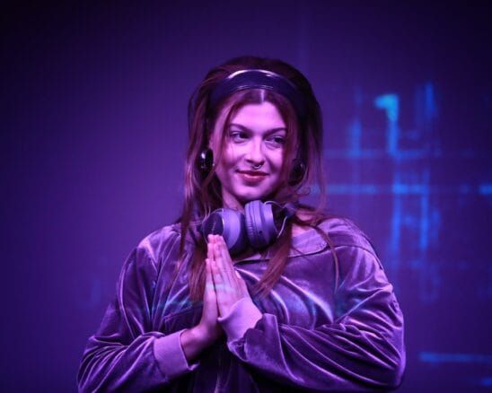 R&oacute;nai S&aacute;ra Cyber Cyrano